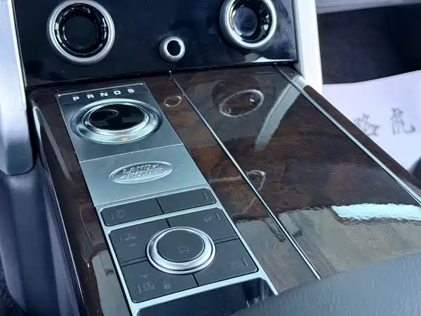 Land Rover Range Rover 2021