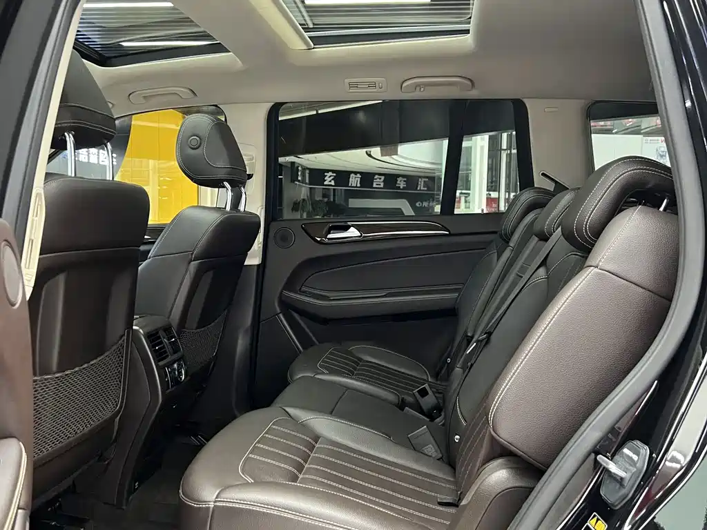 Mercedes-Benz GLS 2019 — фото 12