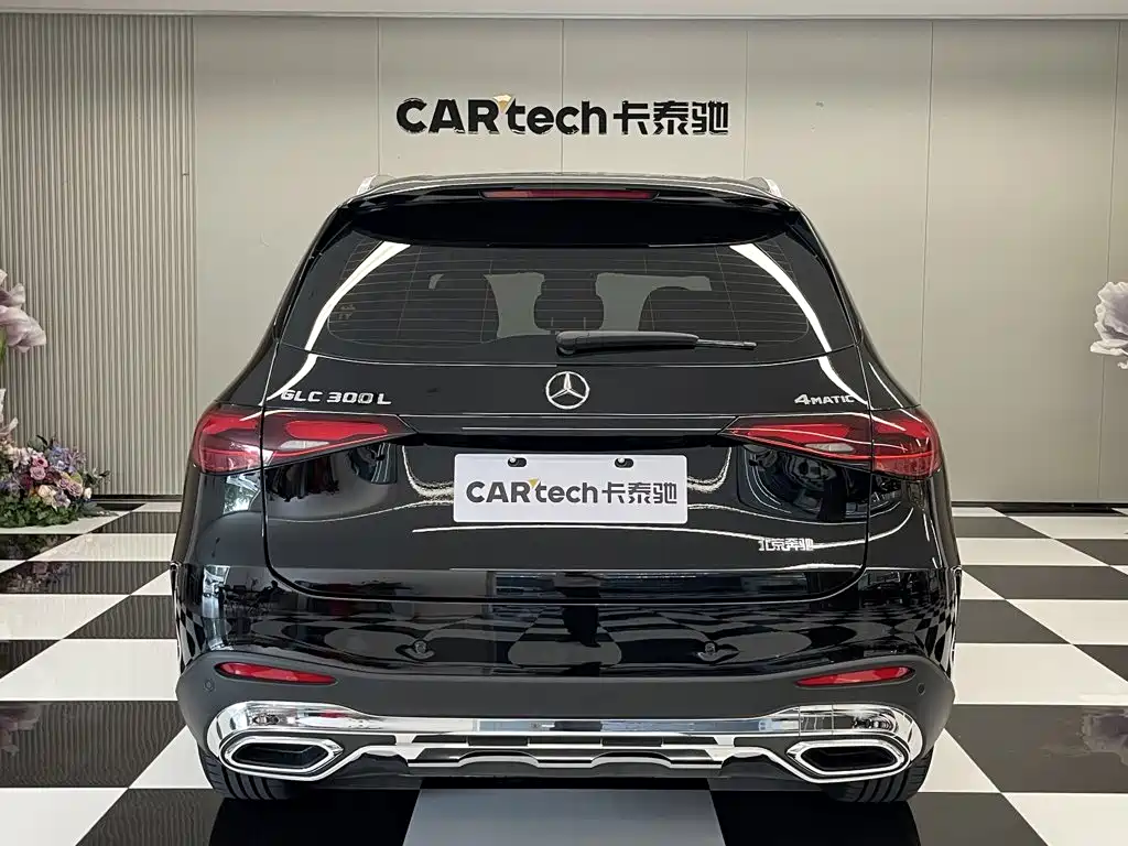 Mercedes-Benz GLC 2024
