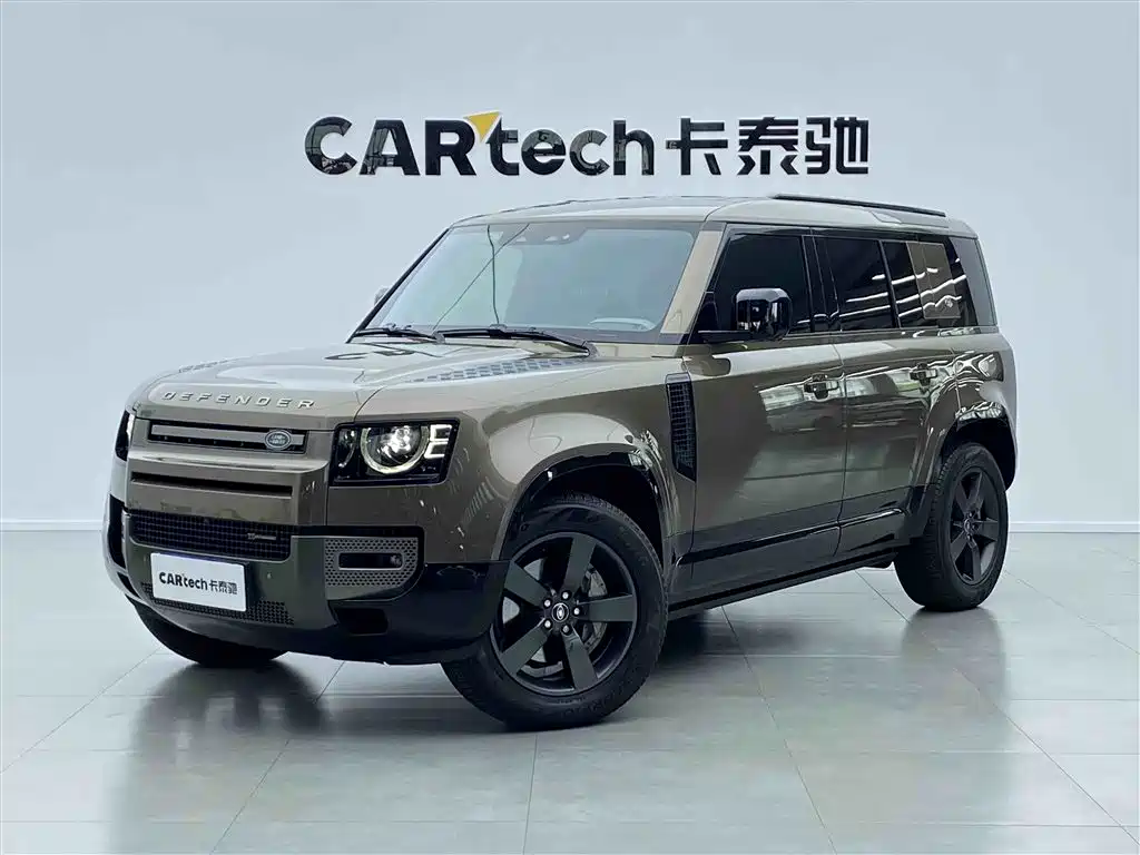 Land Rover Defender 2022