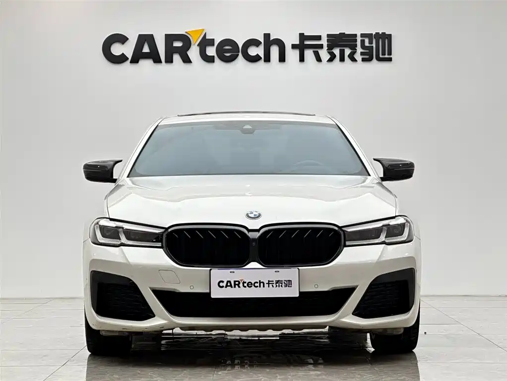 BMW 5 Series 2021
