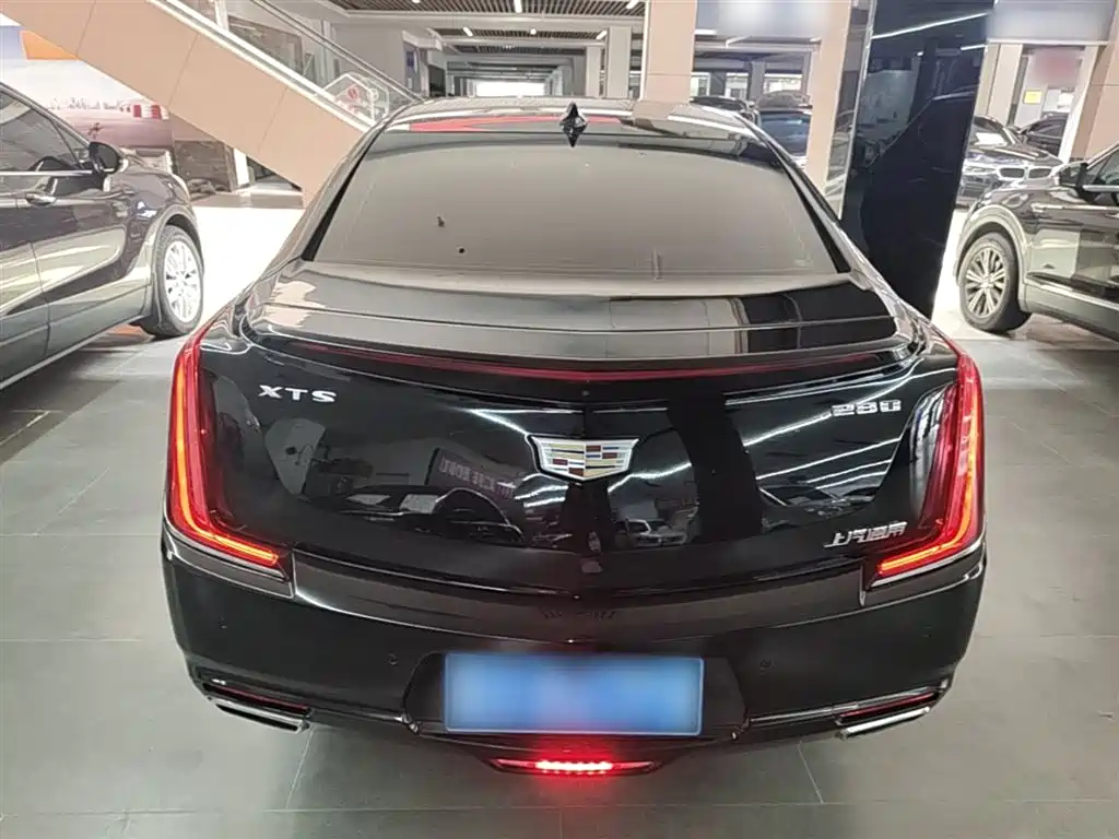 Cadillac XTS 2019 — фото 6
