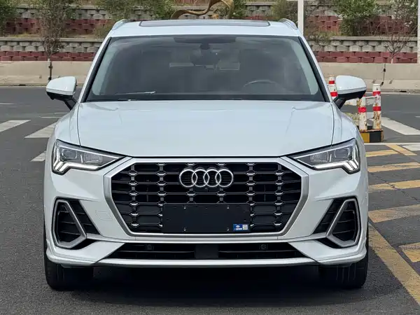 Audi Q3 2022