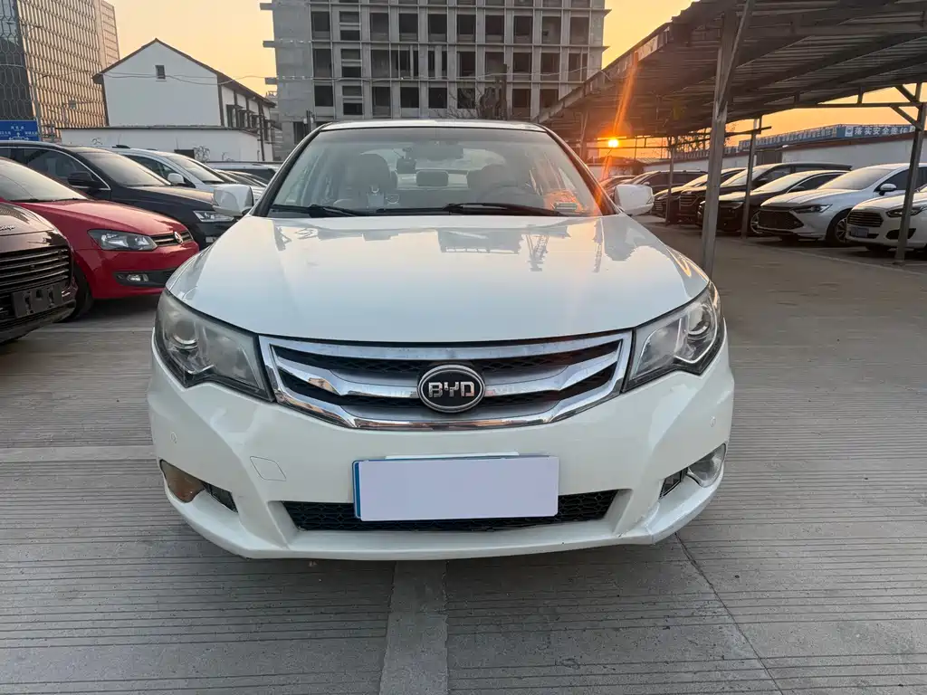 BYD Surui 2016 — фото 2