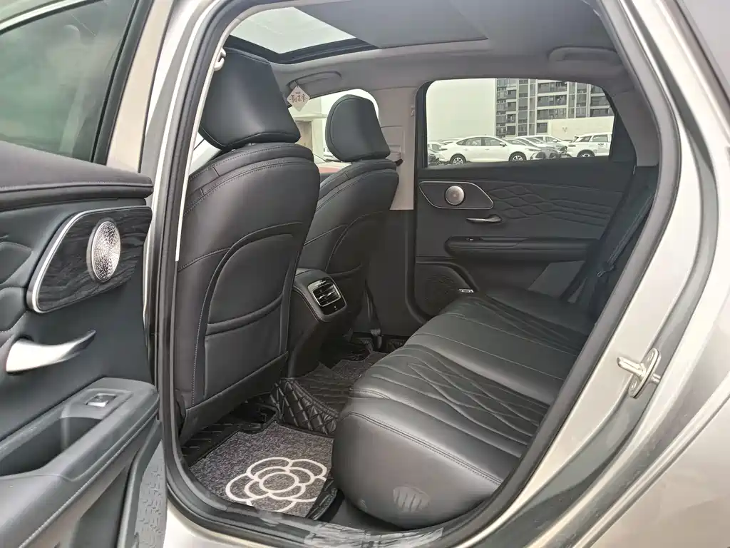 Chery Arrizo 8 PRO 2025 — фото 13