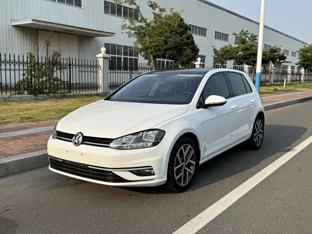 Volkswagen Golf 2020