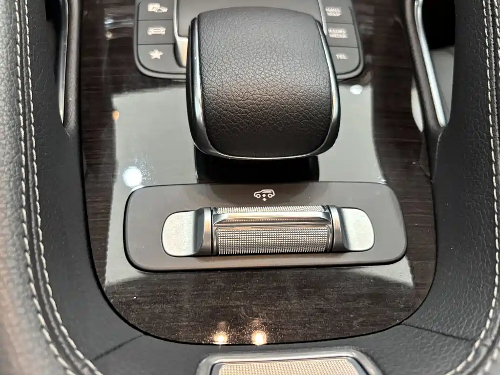 Mercedes-Benz GLS 2021 — фото 20