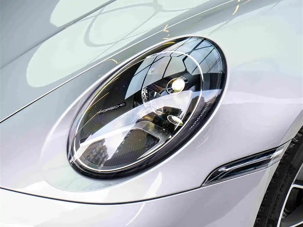 Porsche 911 2023 — фото 4