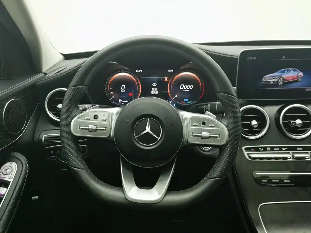Mercedes-Benz C-Class 2020 — фото 11