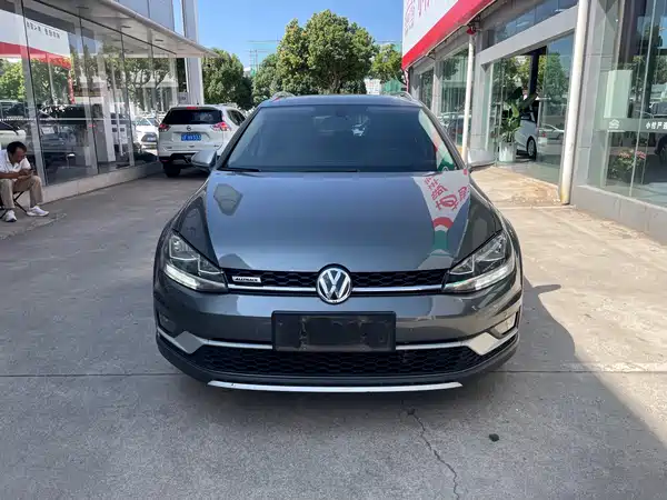 Volkswagen Golf 2020