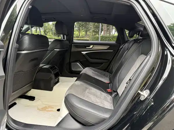 Audi A6L 2020