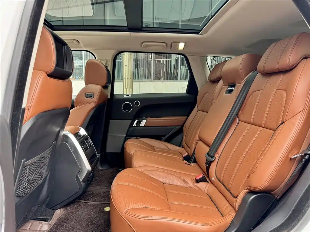 Land Rover Sport 2018 — фото 15