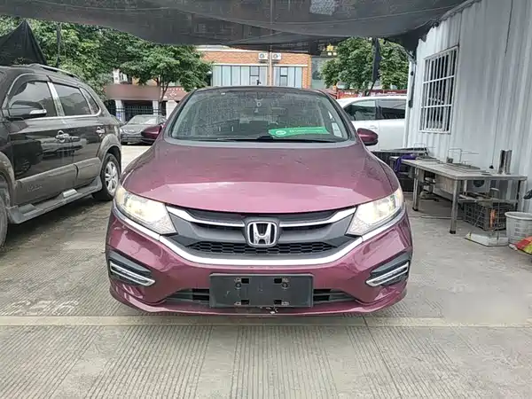 Honda Jade 2017