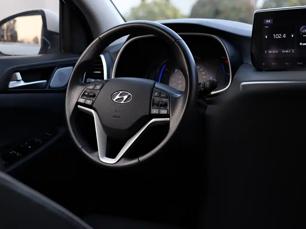 Hyundai Tucson 2020 — фото 22