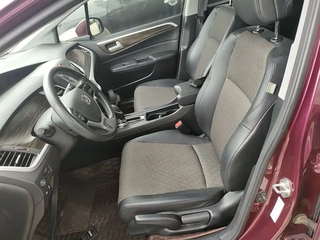 Honda Jade 2018 — фото 15