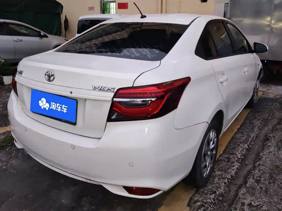 Toyota Vios 2022 — фото 3