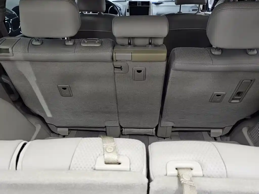 Toyota Prado 2014 — фото 16