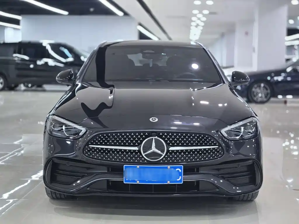 Mercedes-Benz C-Class 2023 — фото 2