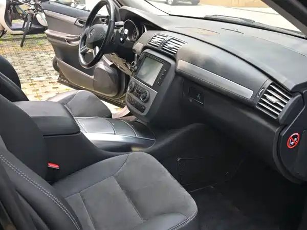 Mercedes-Benz R-Class 2014