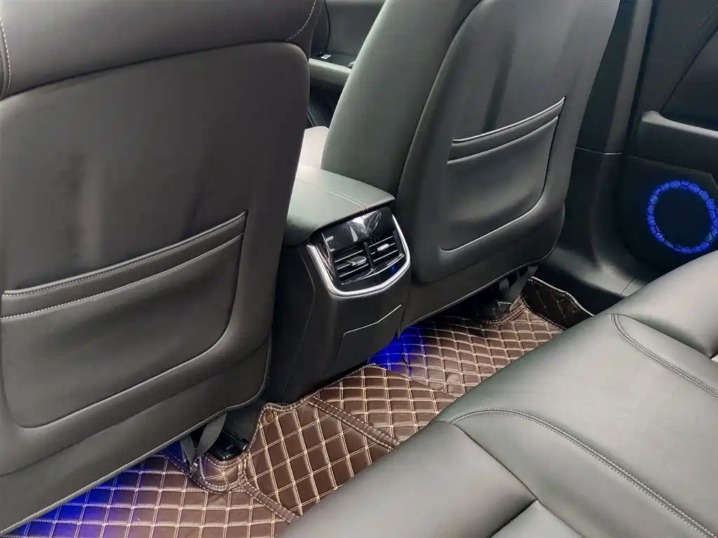 Cadillac XTS 2018 — фото 9