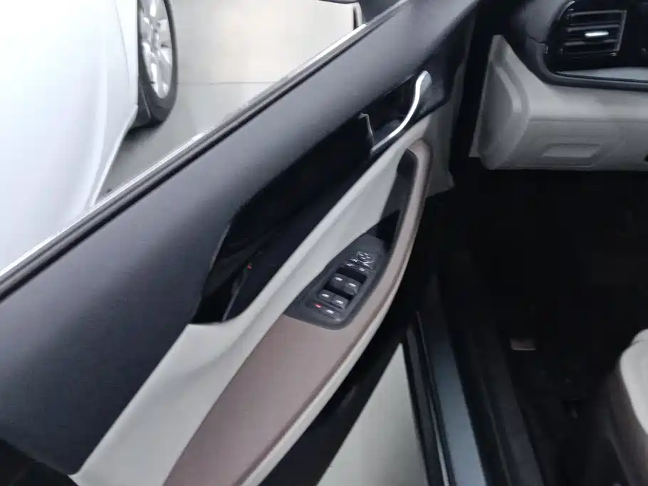 BYD Qin PLUS 2024