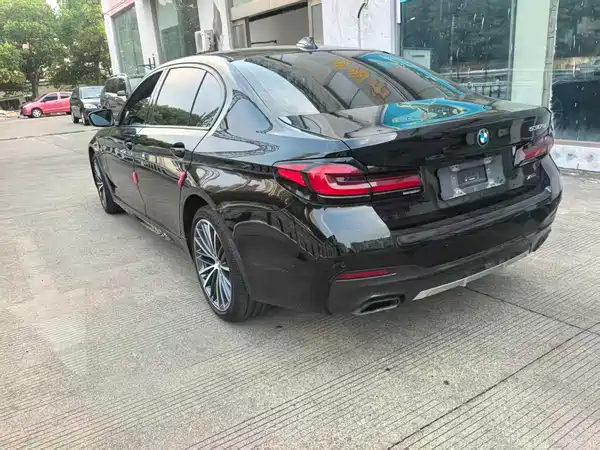 BMW 5 Series 2023