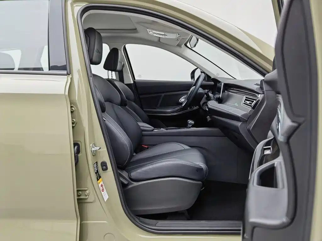 Changan Auchan X7 PLUS 2022 — фото 23