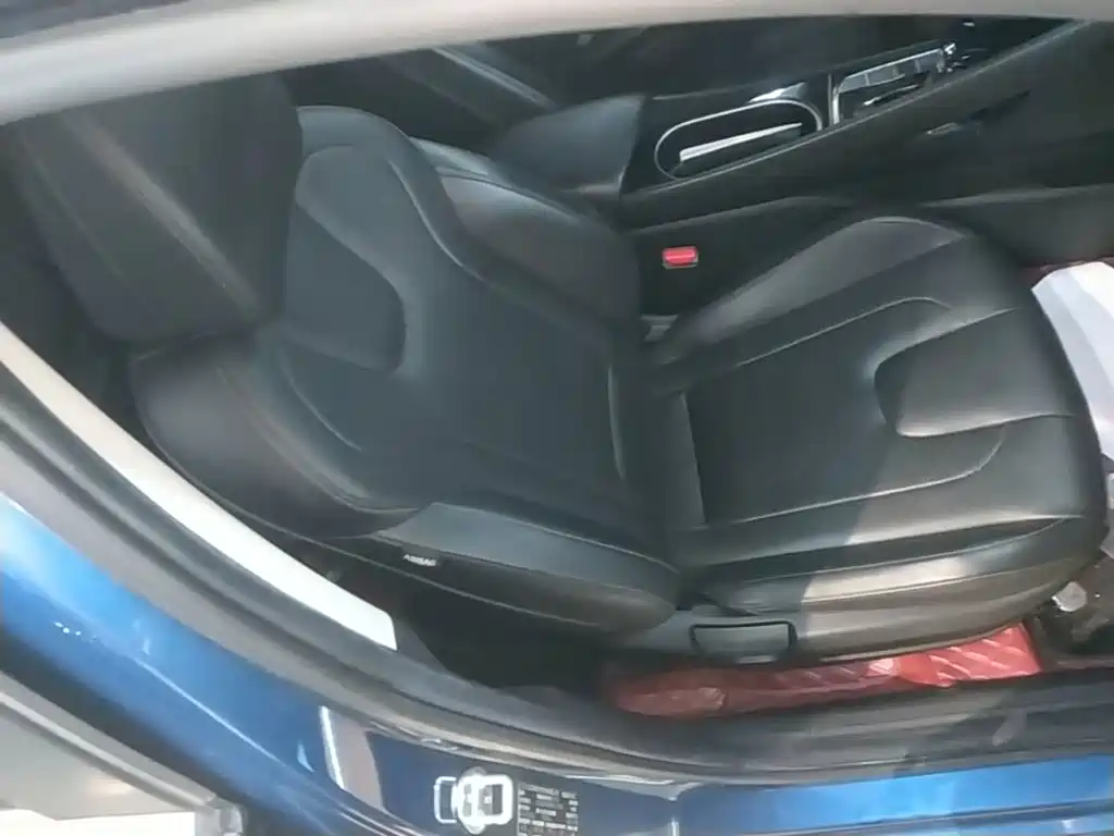 Hyundai Elantra 2021 — фото 25