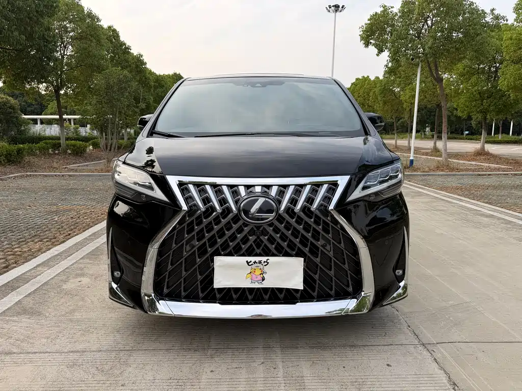 Lexus LM 2021