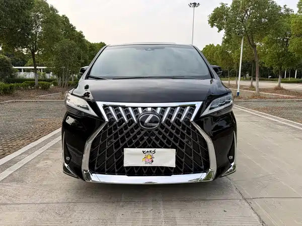 Lexus LM 2021