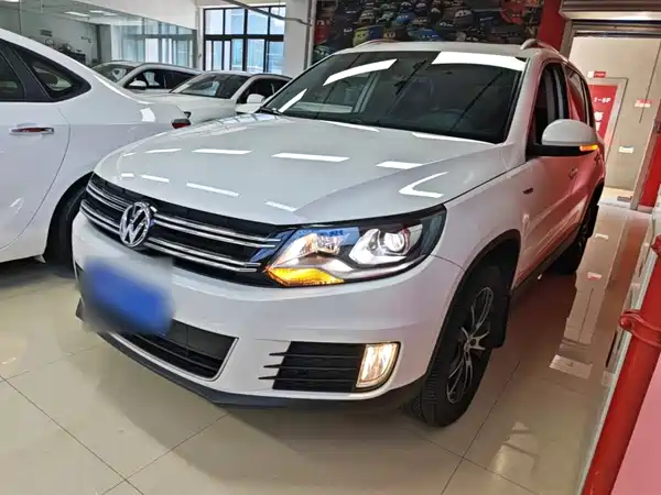 Volkswagen Tiguan 2014