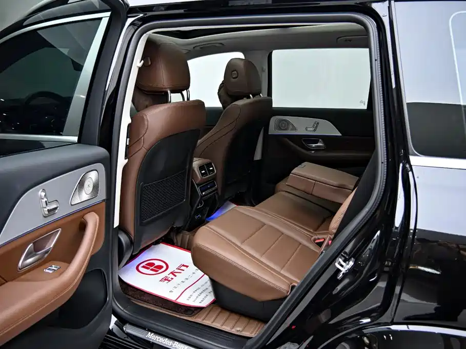 Mercedes-Benz GLS 2025 — фото 13