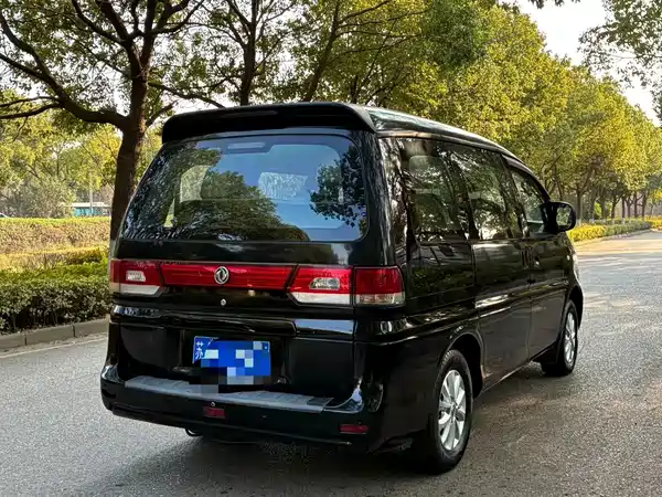 Dongfeng Lingzhi 2016