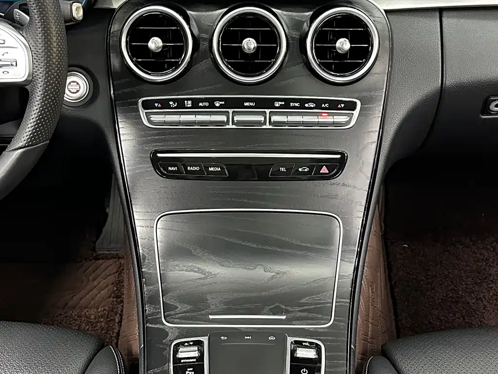 Mercedes-Benz C-Class 2020 — фото 10