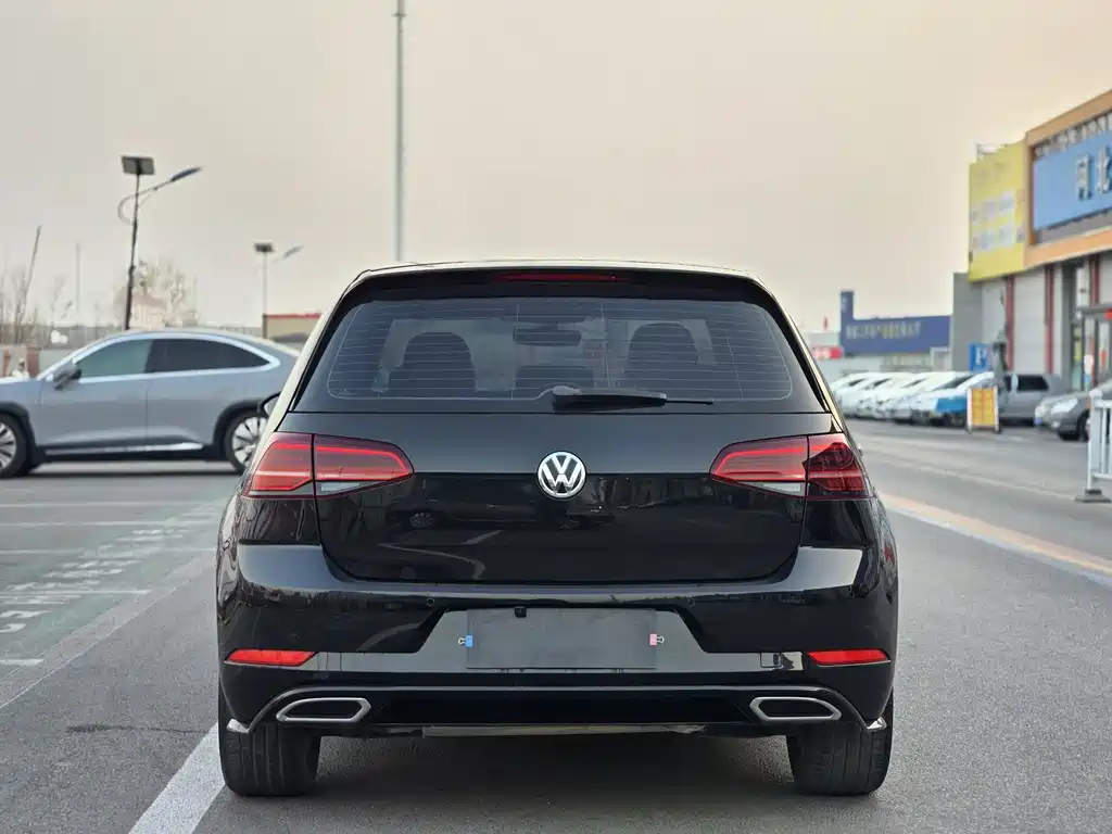 Volkswagen Golf 2018 — фото 5