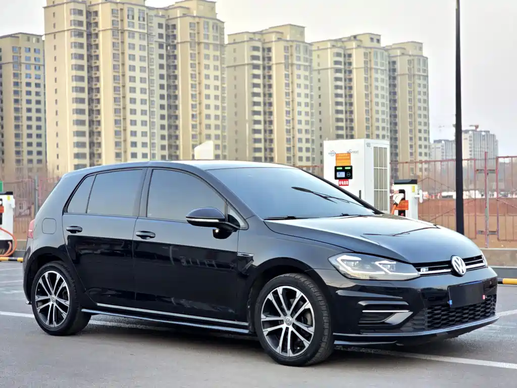 Volkswagen Golf 2018 — фото 7