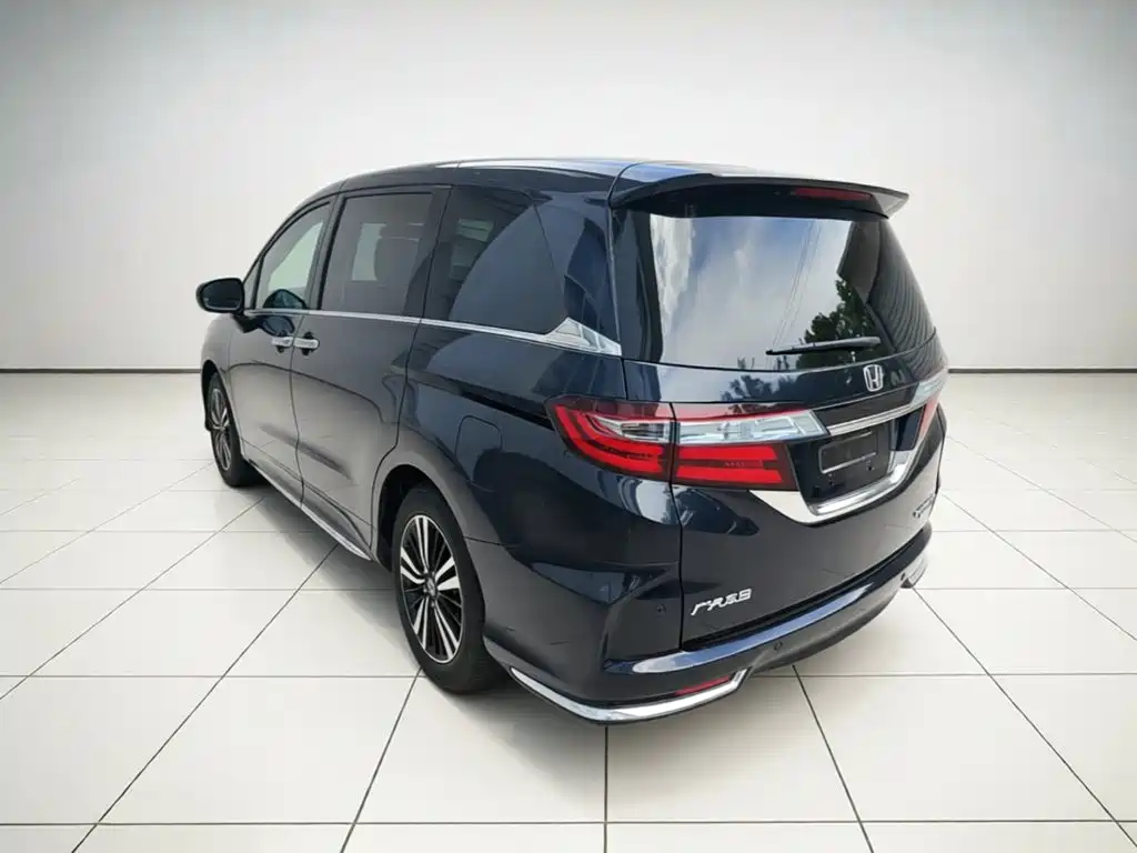 Honda Odyssey 2021 — фото 7