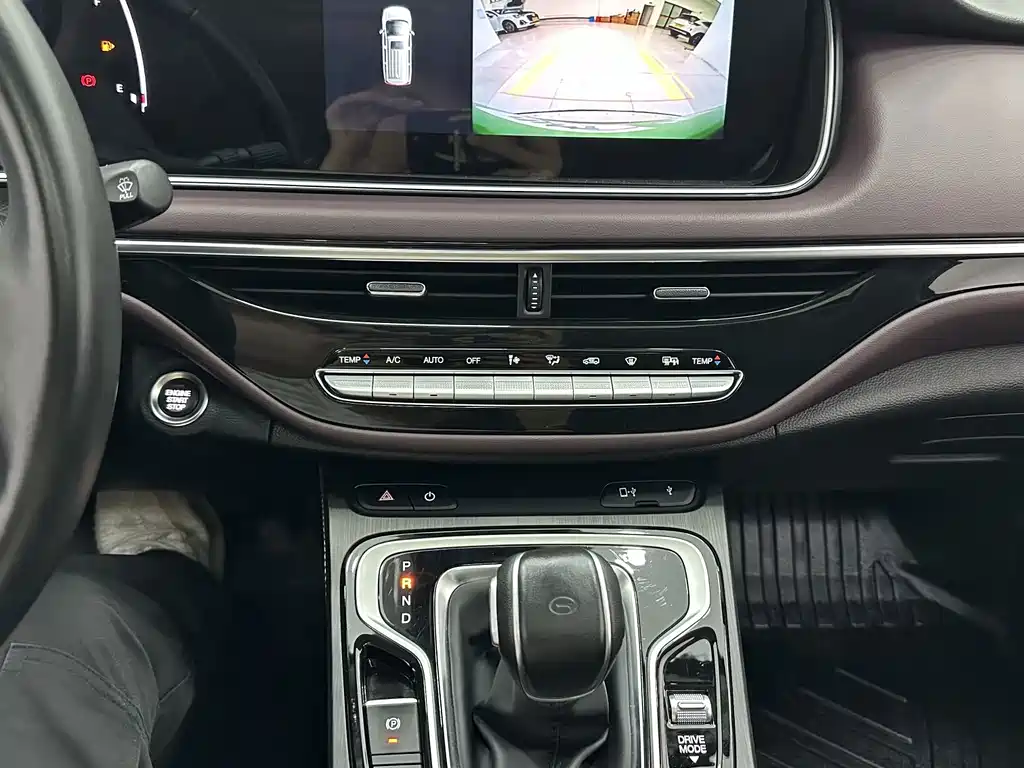GAC Trumpchi M6 2022 — фото 14