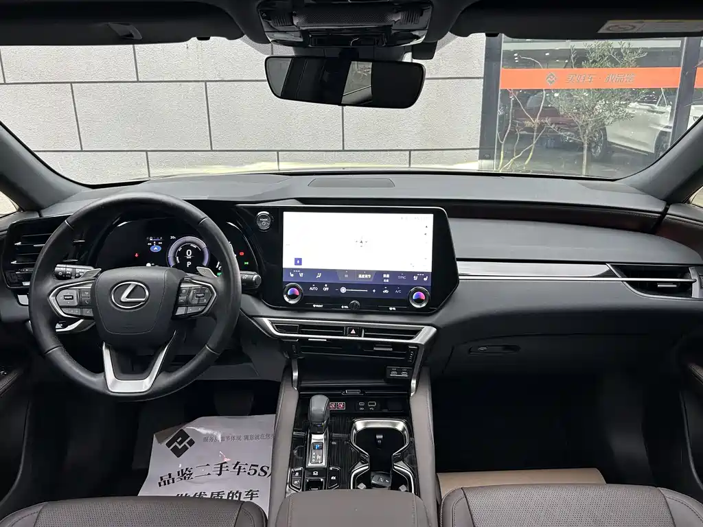 Lexus RX 2023 — фото 14