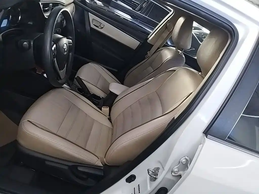 Toyota Corolla 2019 — фото 15