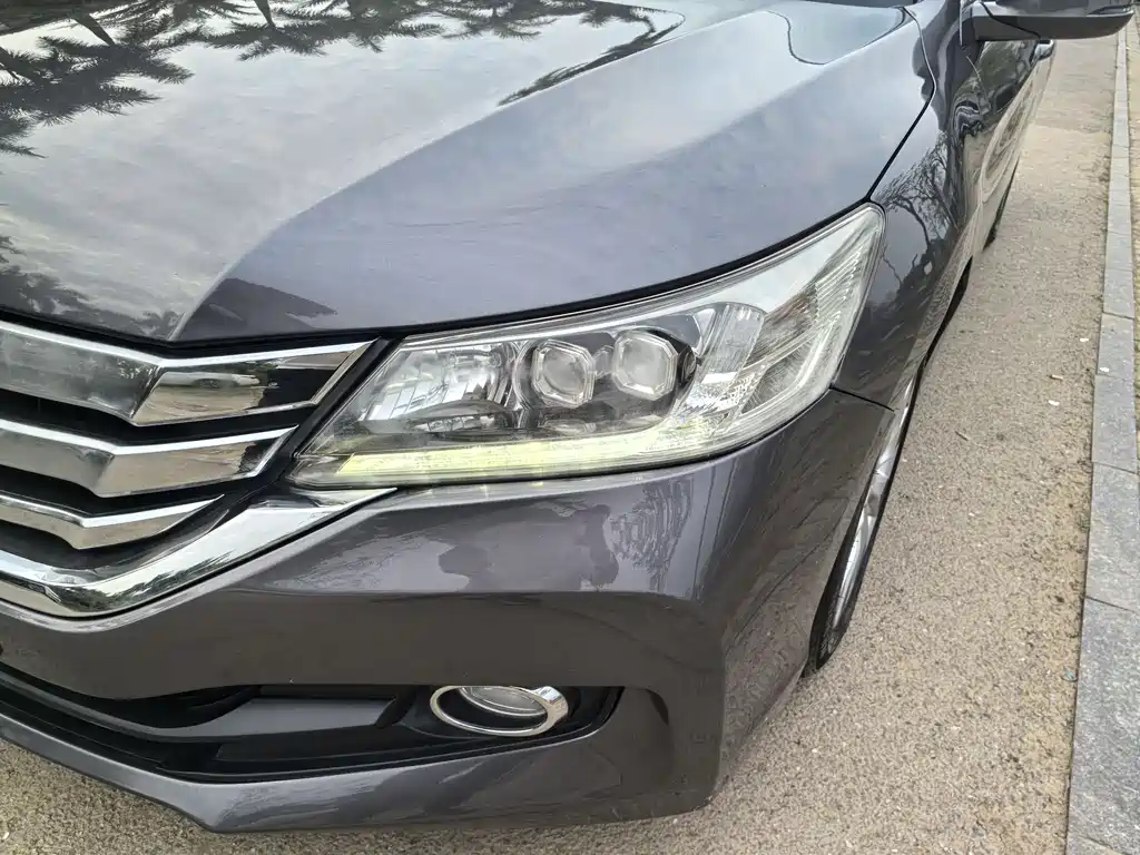 Honda Accord 2014 — фото 17
