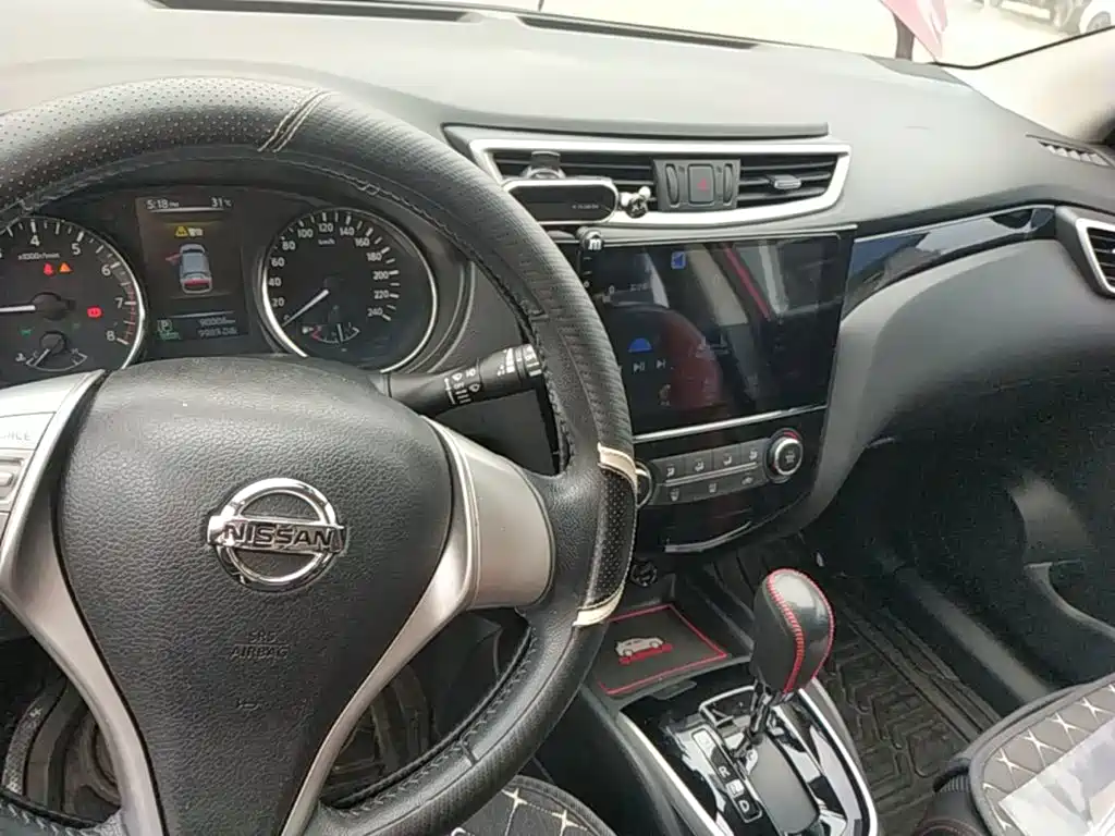 Nissan Qashqai 2017 — фото 10