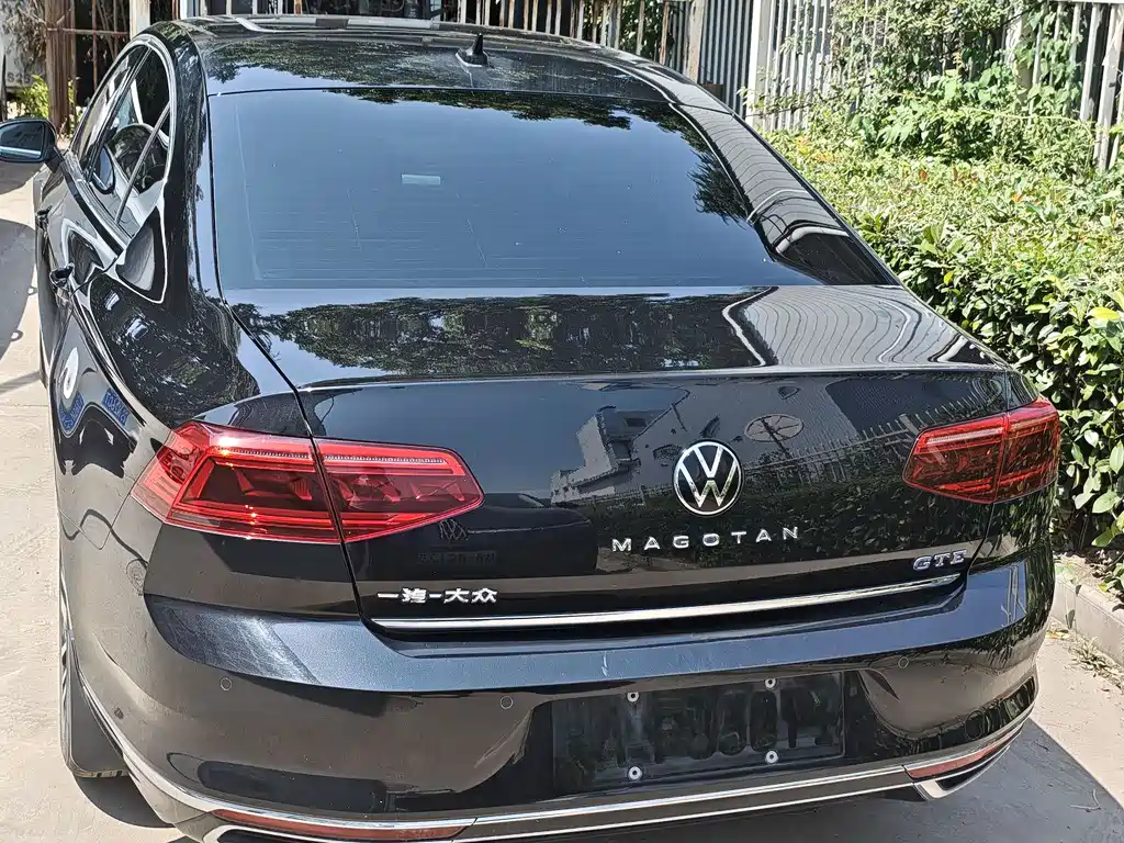 Volkswagen Magotan PHEV 2024