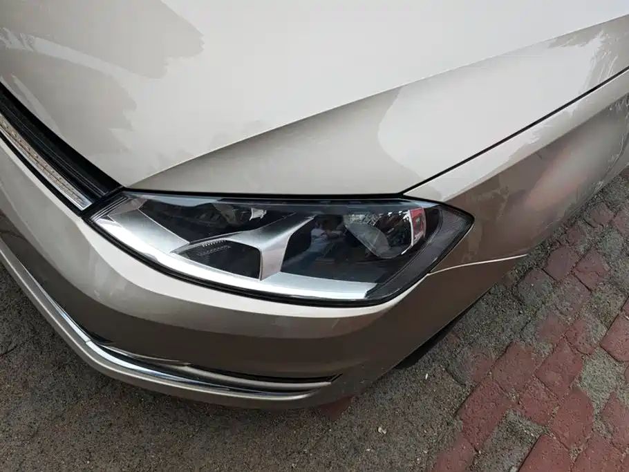 Volkswagen Golf 2014