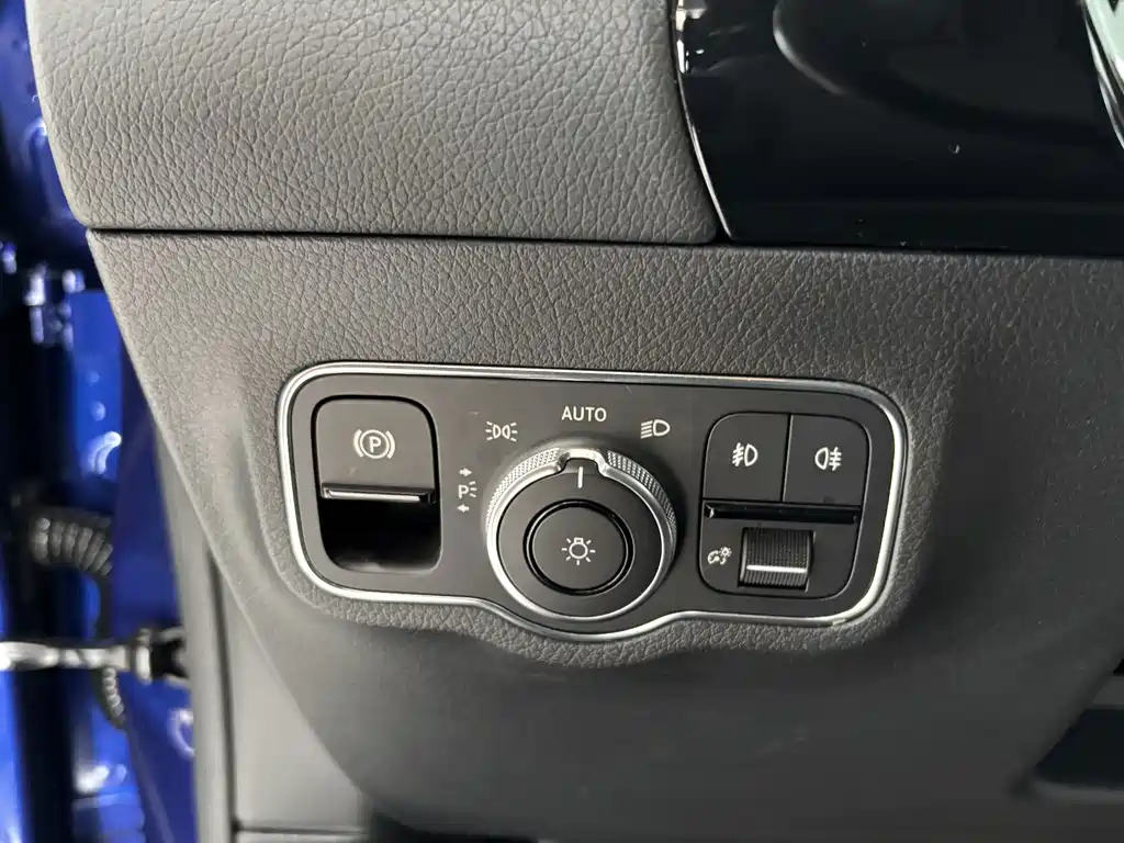 Mercedes-Benz GLA 2021 — фото 16