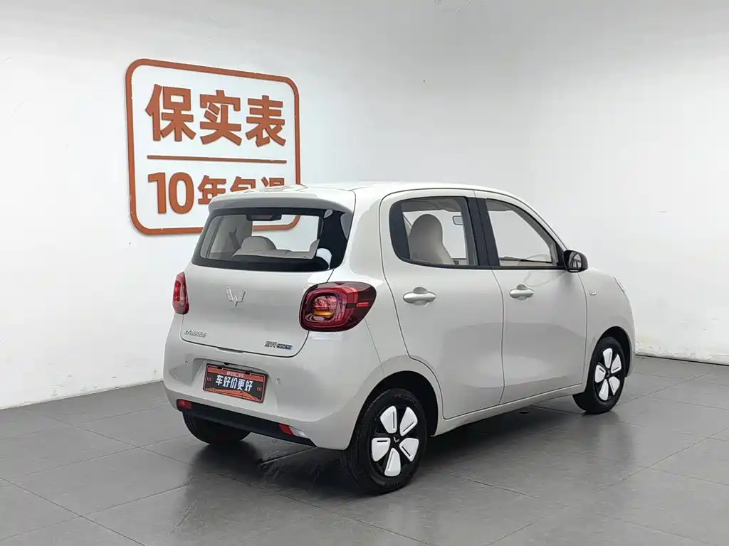 Wuling Hongguang MINIEV 2025