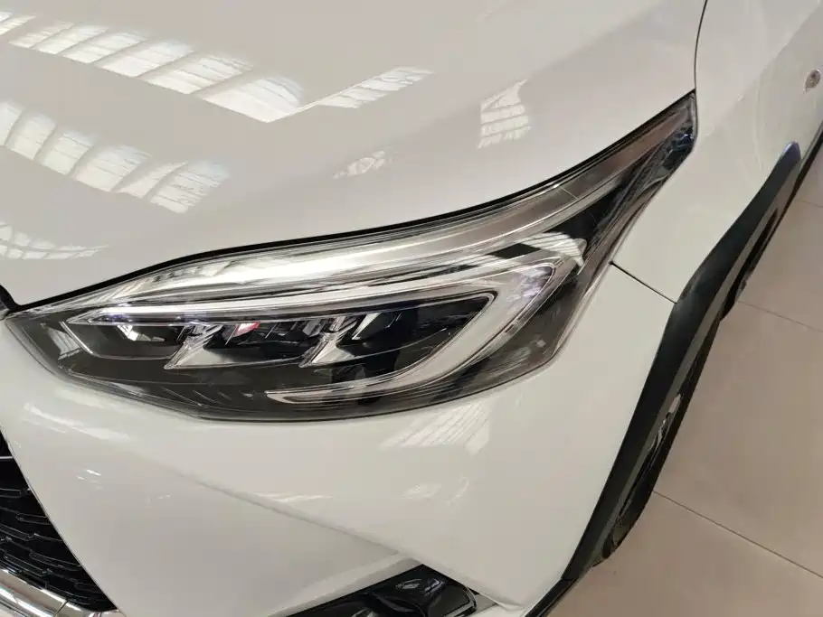 Toyota Yaris L 2020