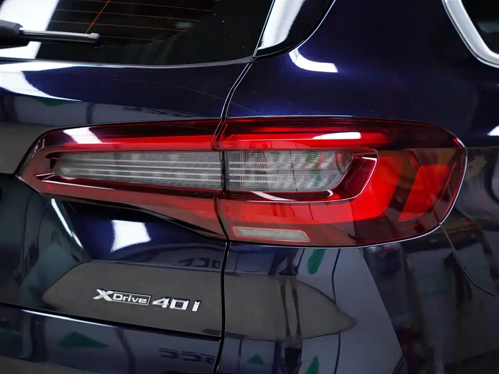 BMW X5 2021