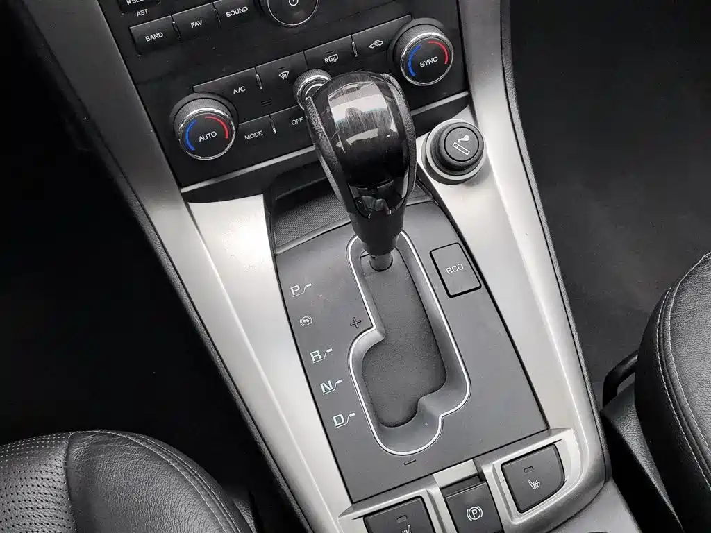 Chevrolet Captiva 2014 — фото 13