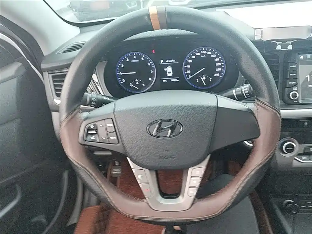 Hyundai Mistra 2020 — фото 11
